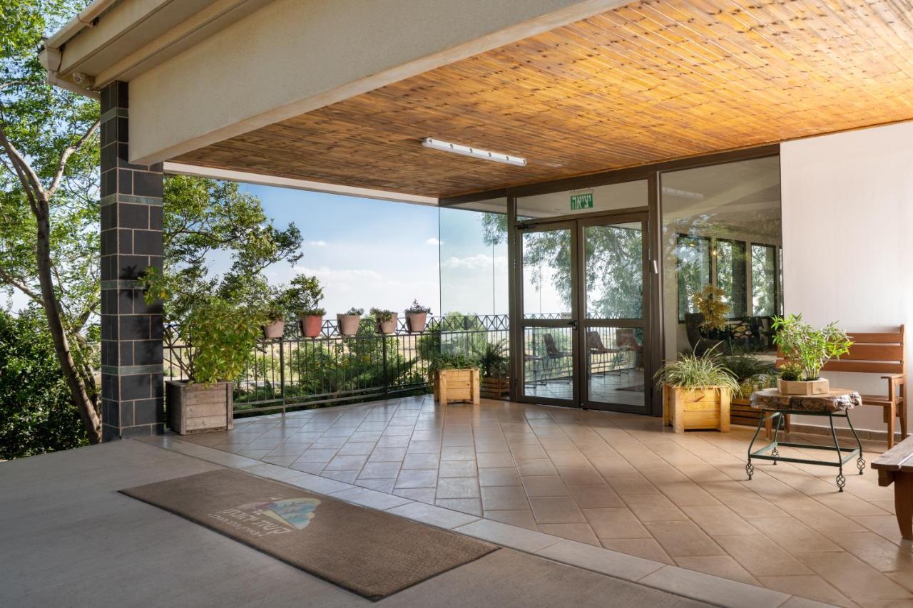 Keshet Yehonatan Country Lodging Exterior photo